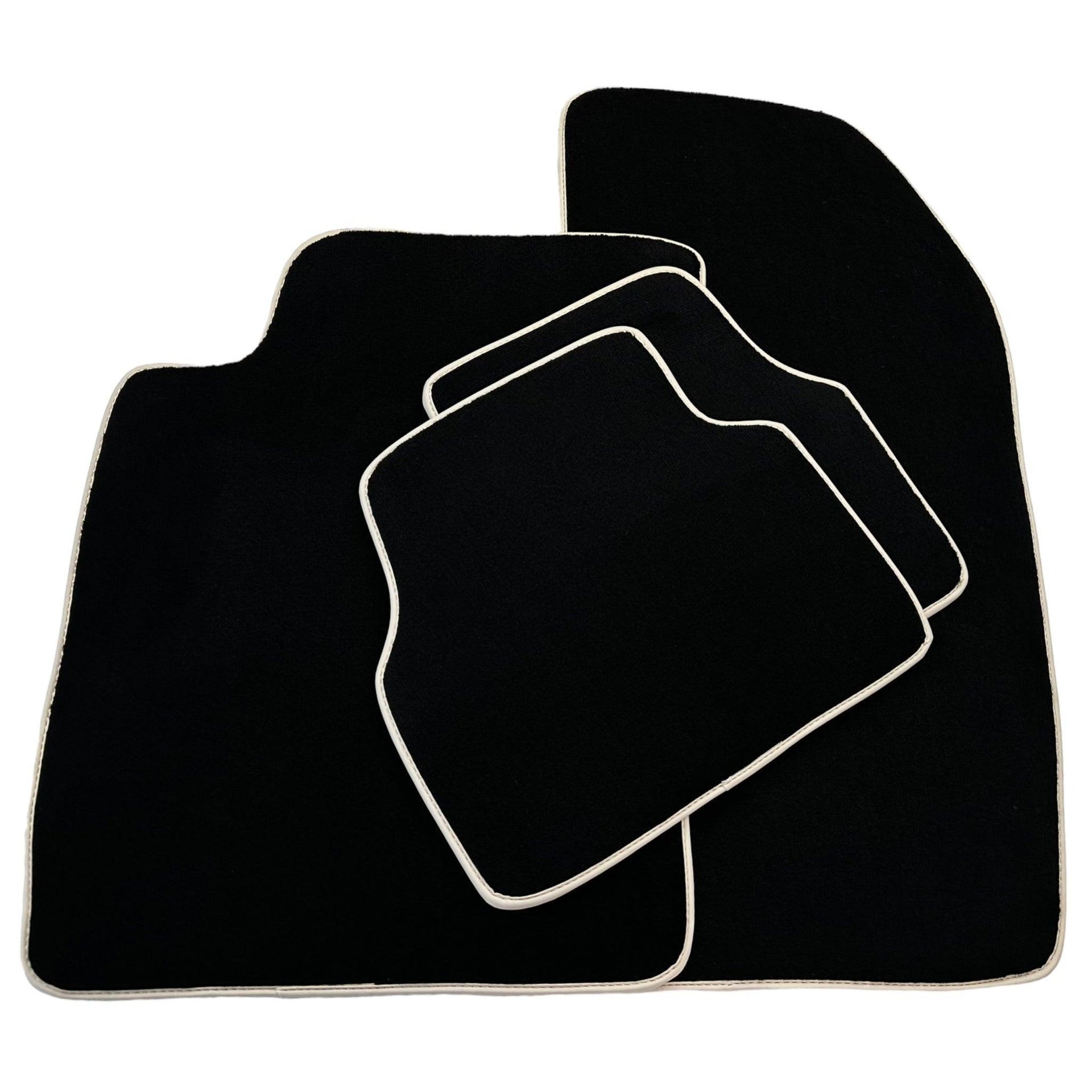 Black Floor Mats for Alfa Romeo 159 5-door Wagon (2006-2011) - AutoWin