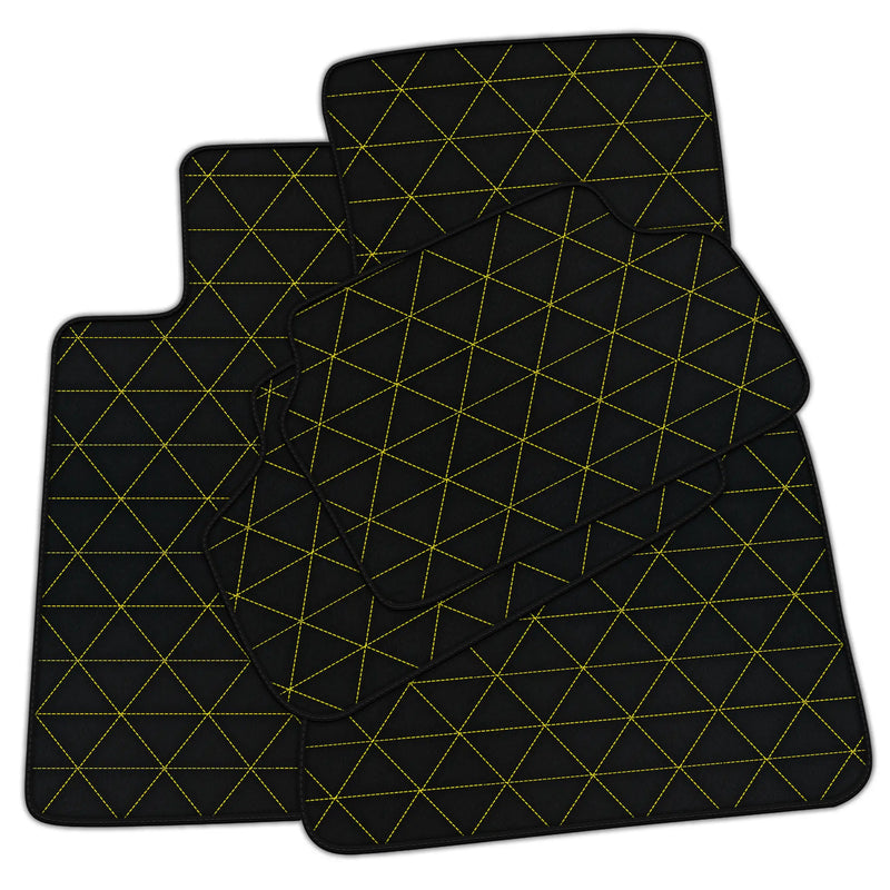 Alfombrillas de coche de cuero personalizables con patrón triangular para BMW E64 Convertible (2004-2010)