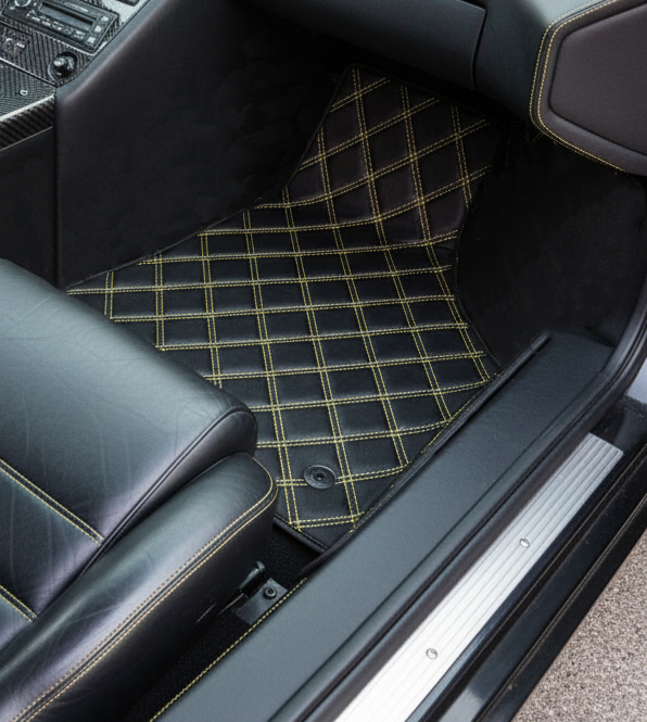 Customizable Leather Floor Mats with Single Diamond Pattern for Lamborghini Diablo (1990-2001) - AutoWin