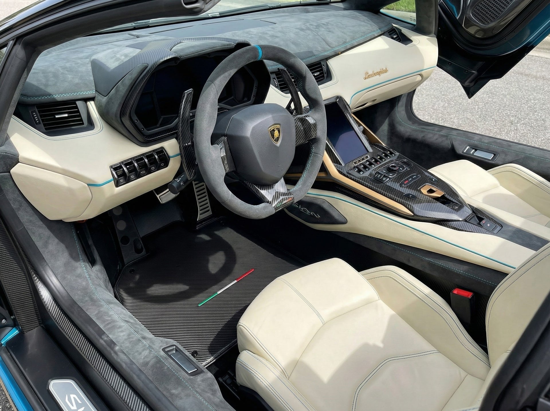 Customizable Floor Mats from Carpet with Leather for Lamborghini Sian (2020-2022) - AutoWin