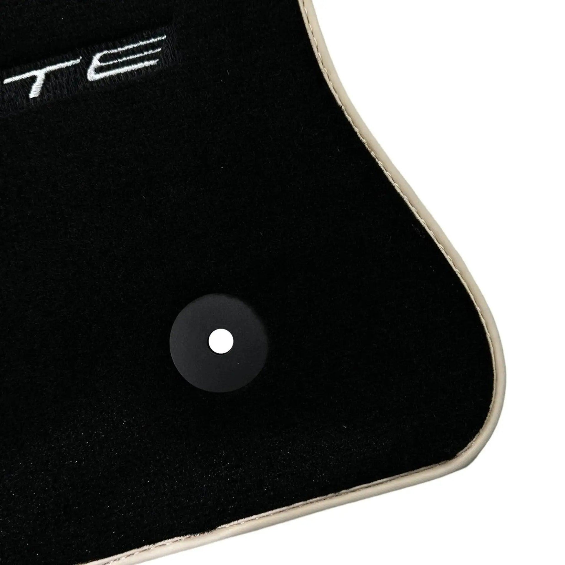 Black Floor Mats For Chevrolet Corvette C7 Targa Top (2014-2019) with Beige Trim - AutoWin