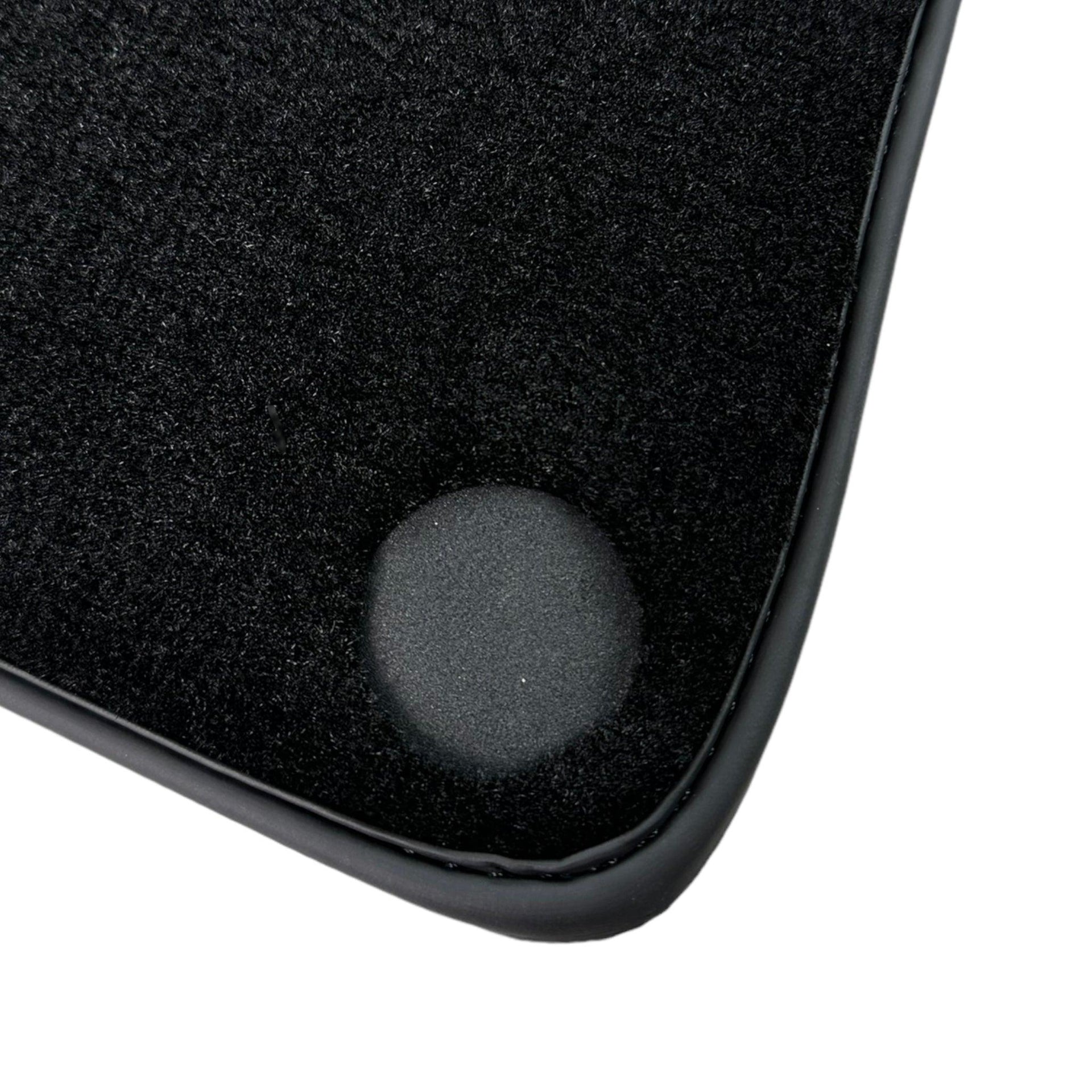 Black Floor Mats For McLaren 720S (2017-2021) with Carbon Leather - AutoWin