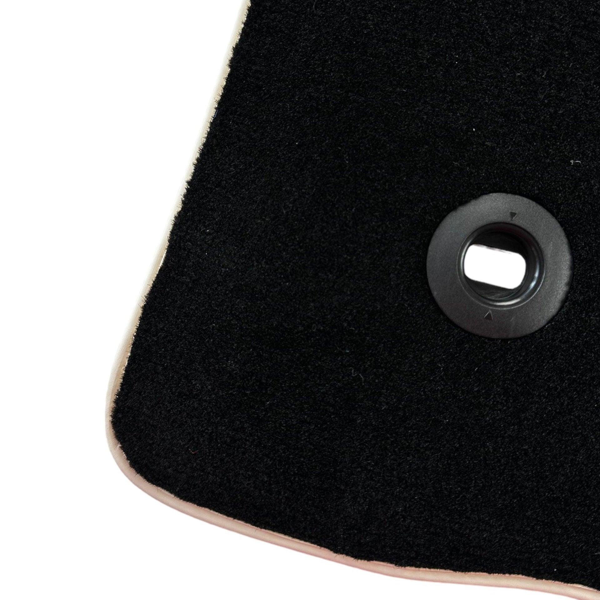 Black Floor Mats For Toyota Land Cruiser 150 (2009-2022) | Beige Trim - AutoWin