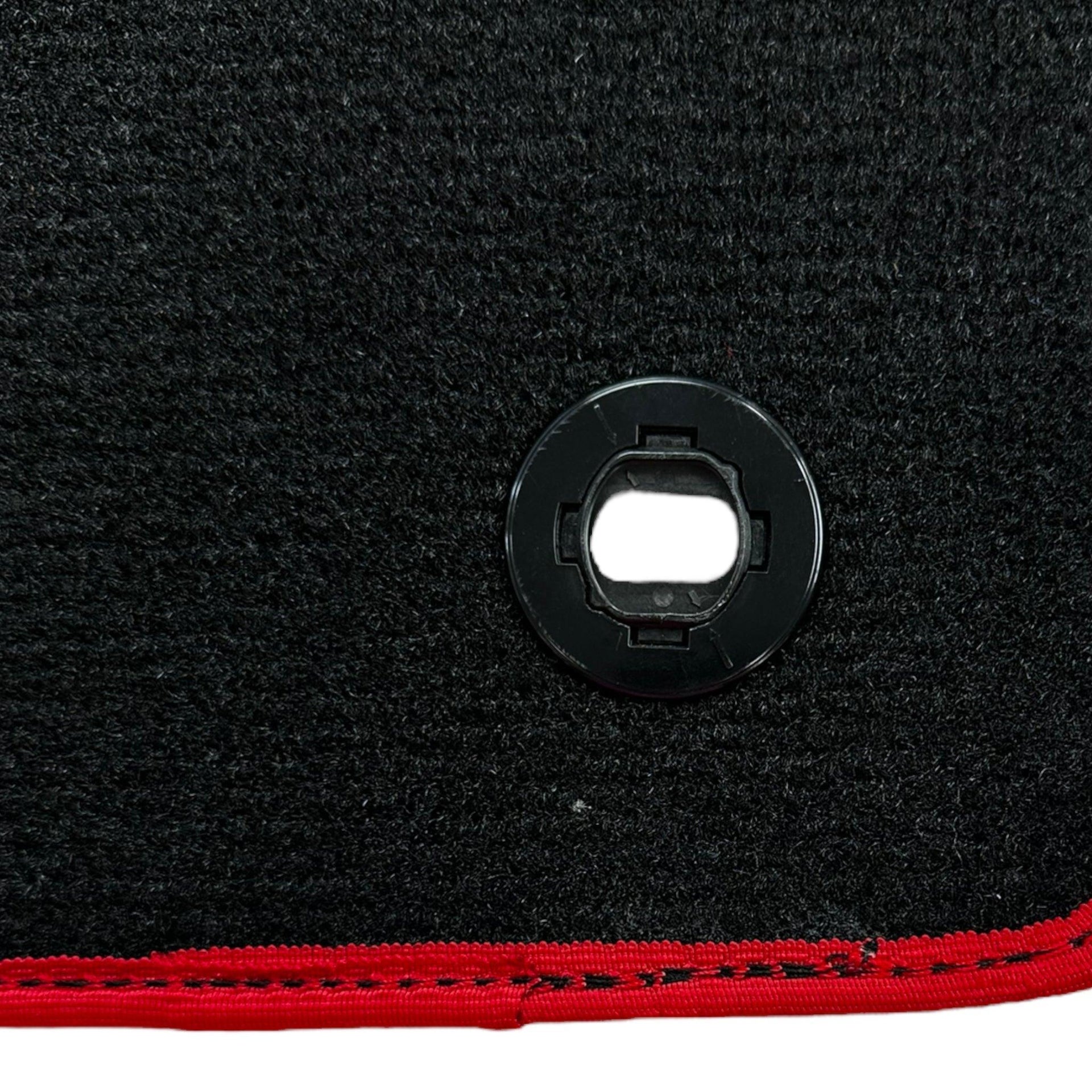 Black Floor Mats For Toyota RAV4 (2013-2018) ER56 Design - AutoWin