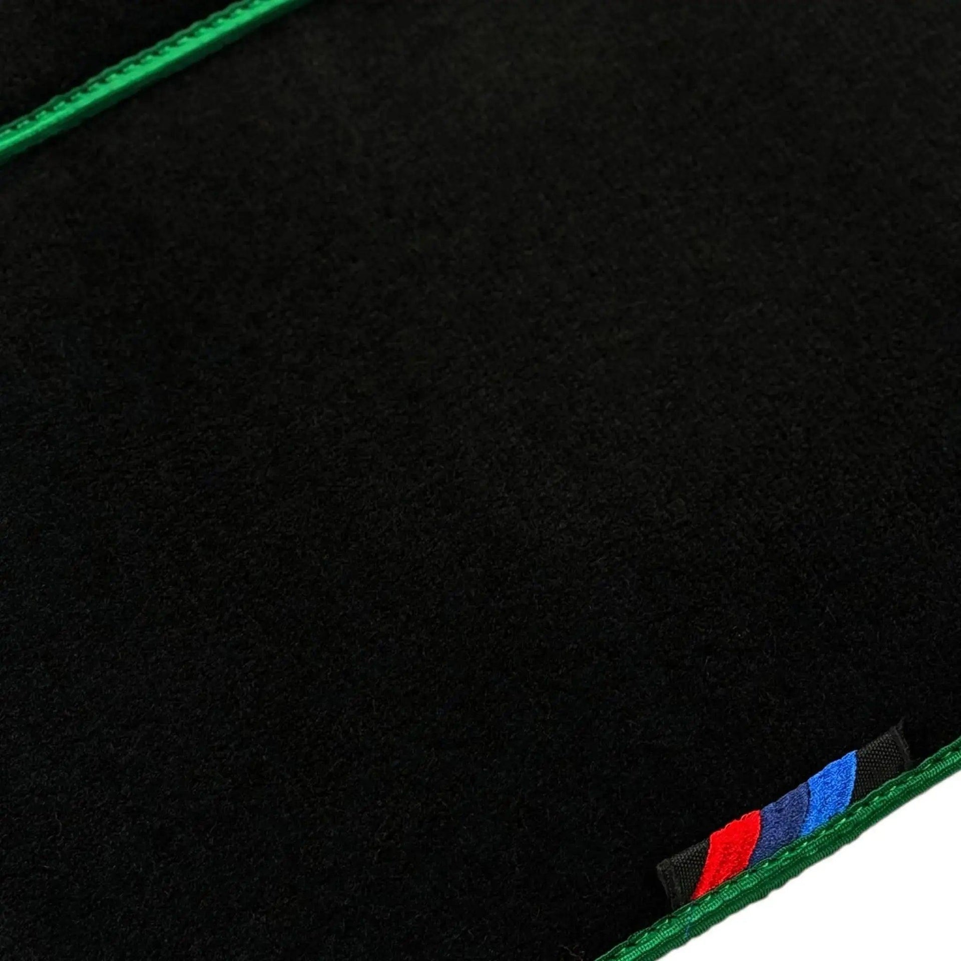 Black Mats For BMW M3 E46 | Green Trim - AutoWin