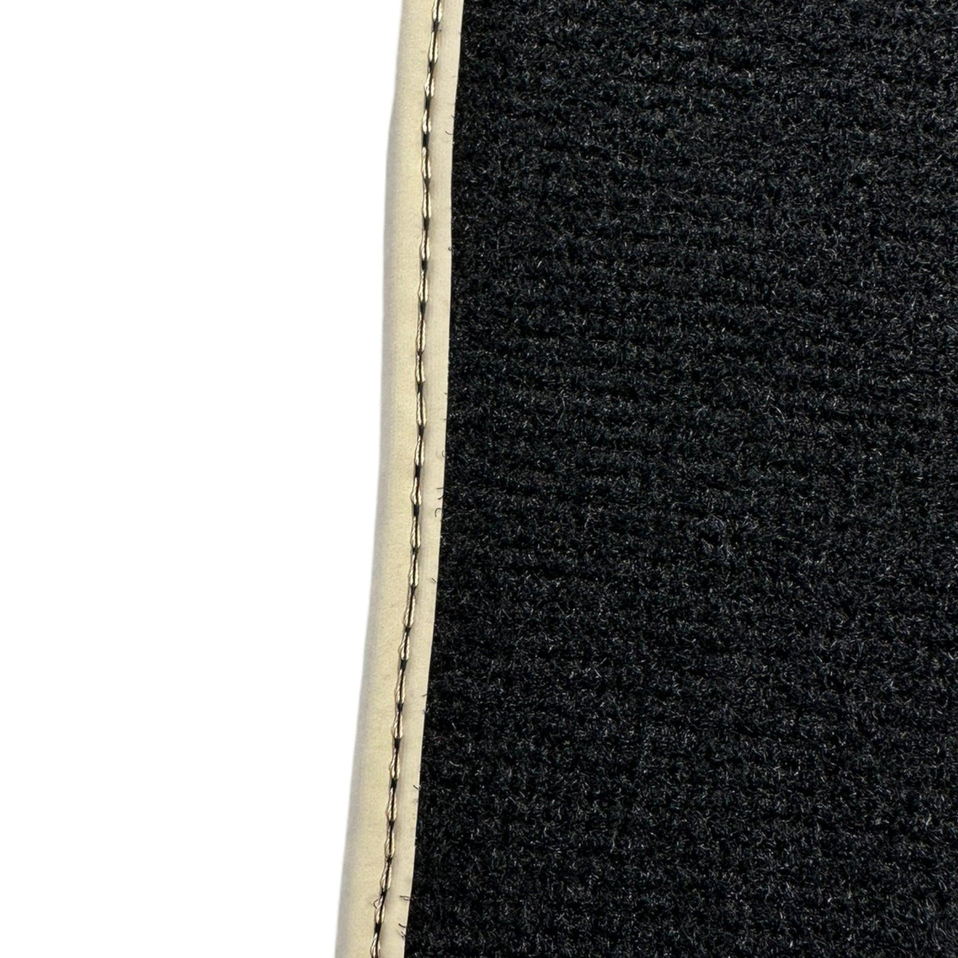 Black Floor Mats For Toyota Land Cruiser 80 (1985-1997) - AutoWin