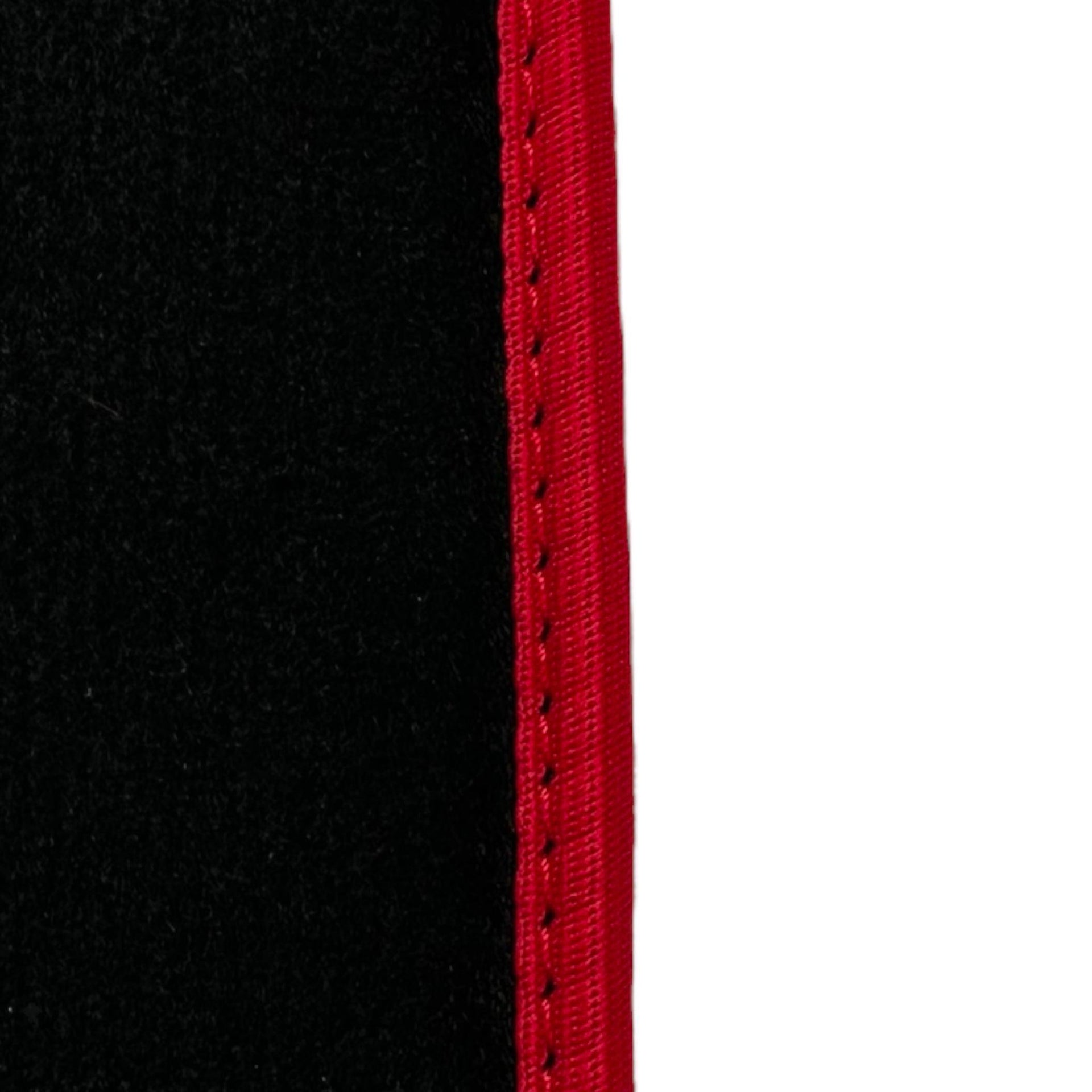 Black Floor Mats For Honda Accord (1993-1998) - AutoWin