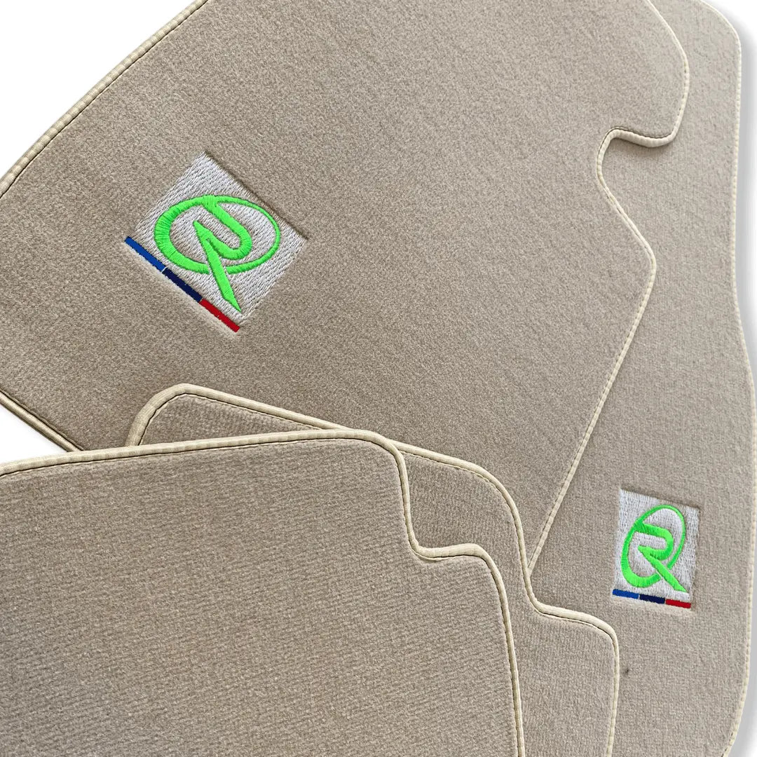Beige Floor Mats For BMW 7 Series G11 ROVBUT Brand Tailored Set Perfect Fit Green SNIP Collection - AutoWin