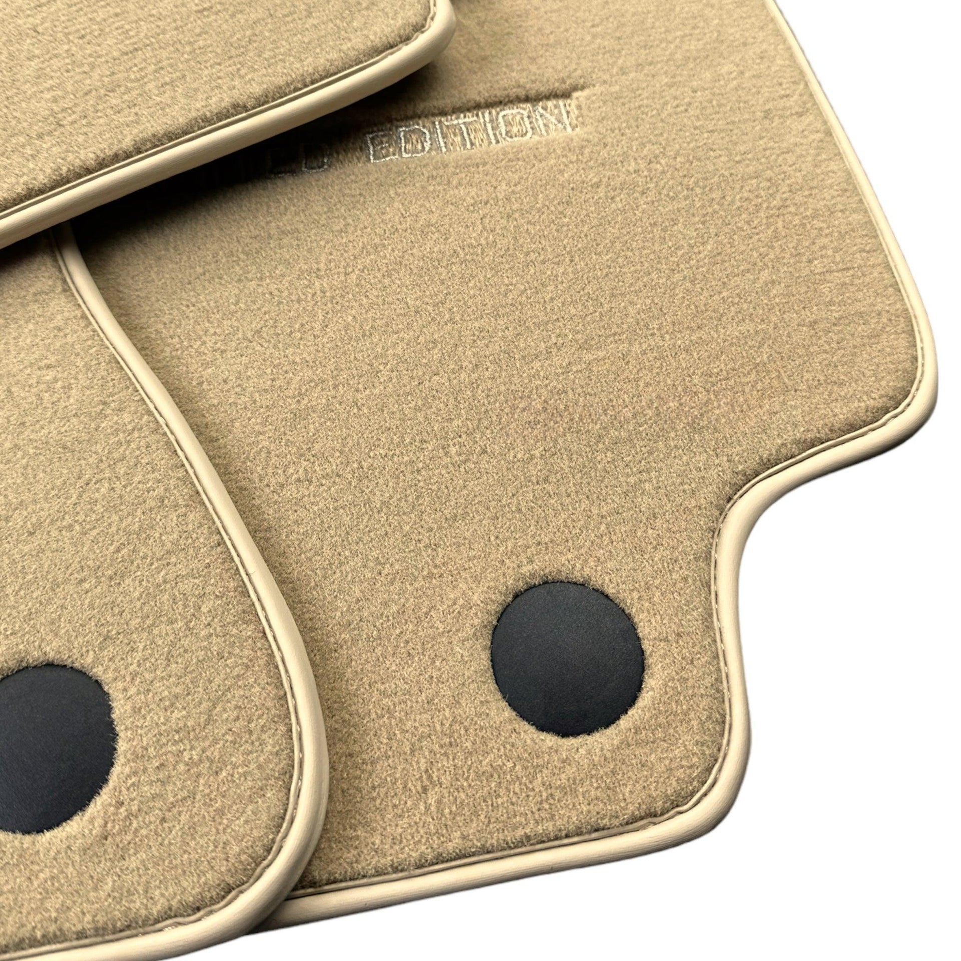 Beige Floor Mats For Mercedes Benz E-Class S210 Estate (1996-2003) | Limited Edition - AutoWin