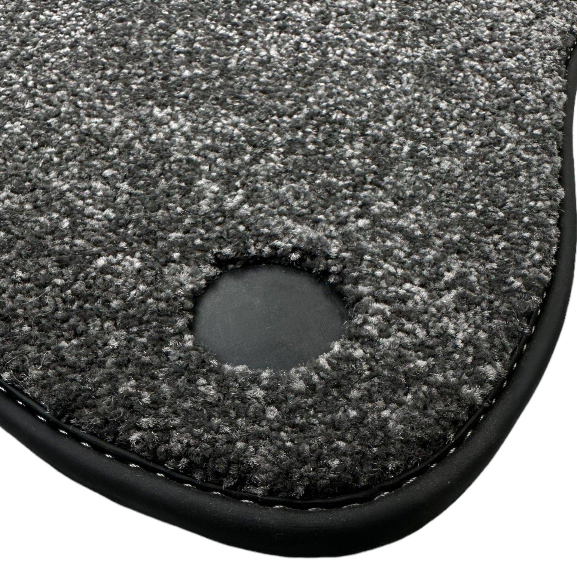 Gray Luxury Floor Mats For Mercedes Benz A-Class W168 (1997-2004) | ER56 Design - AutoWin