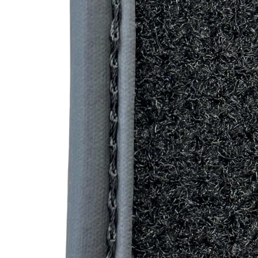 Black Floor Mats for Audi Q2 (2020-2024) - AutoWin