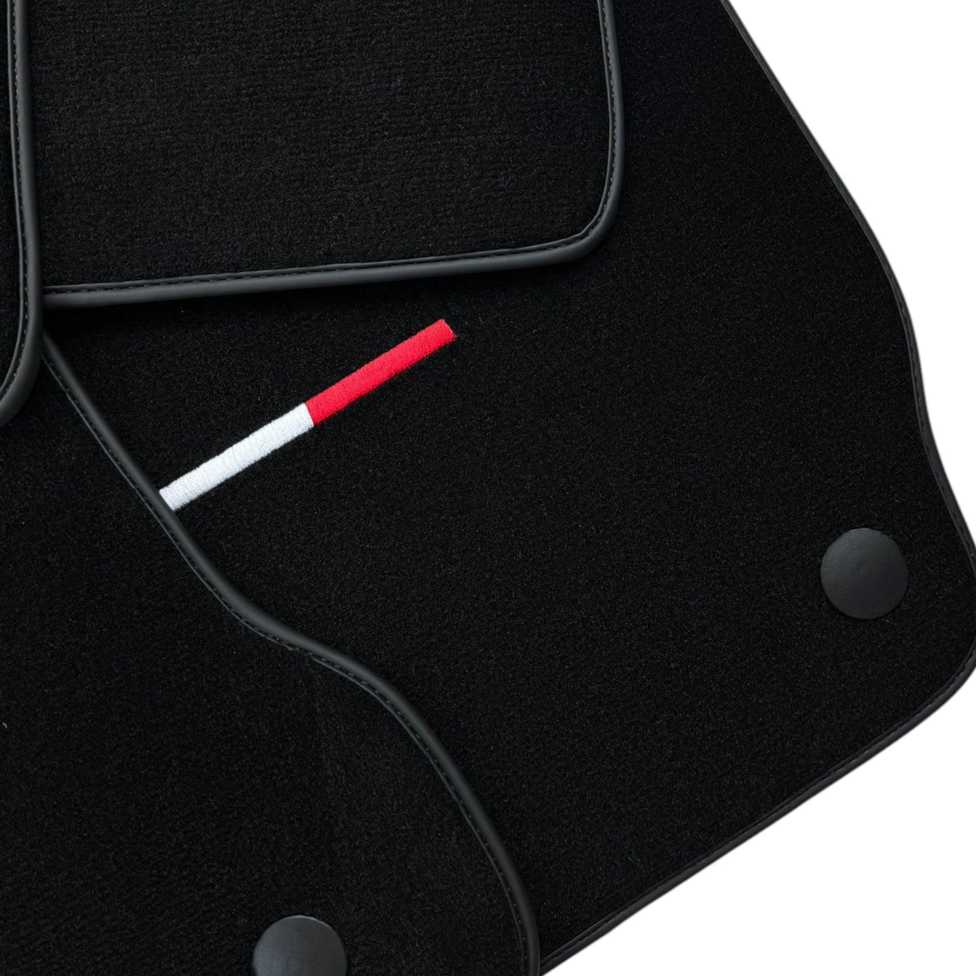 Black Floor Mats for Maserati Quattroporte | Italian Edition - AutoWin