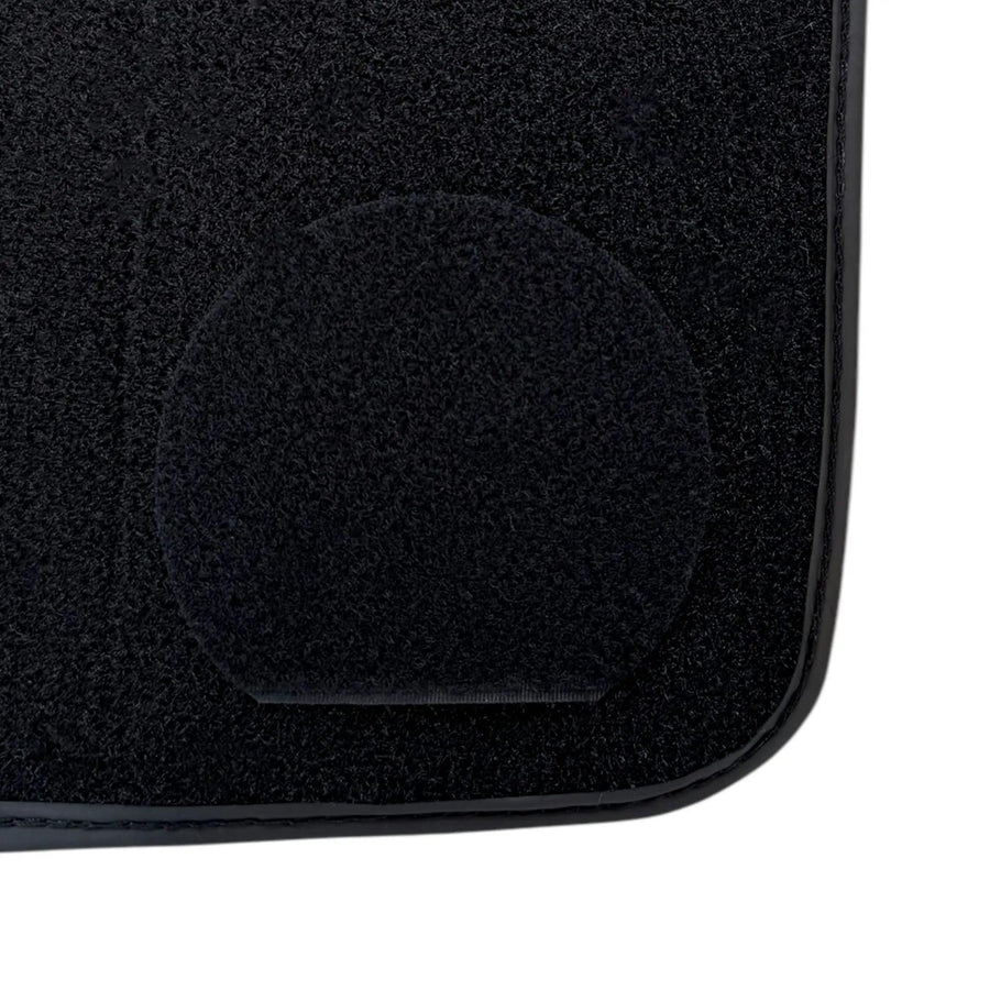 Black Floor Mats for BMW M3 G81 Touring (2022-2026) with Green Leather ER56 Performance