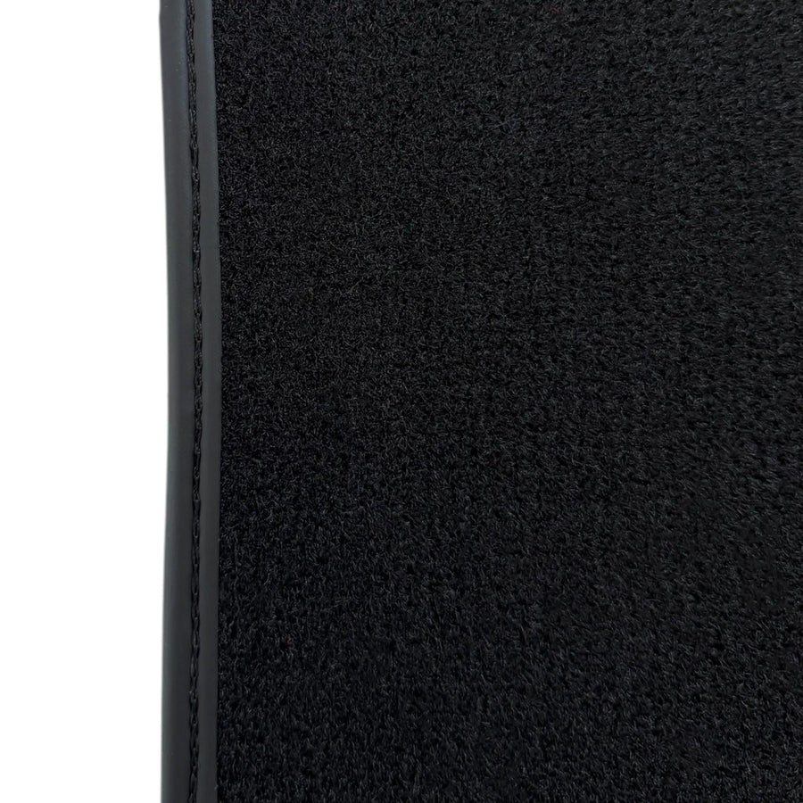 Black Floor Mats for BMW Gran Tourer F46 (2015-2022) 5 Seats with Green Leather ER56 Performance