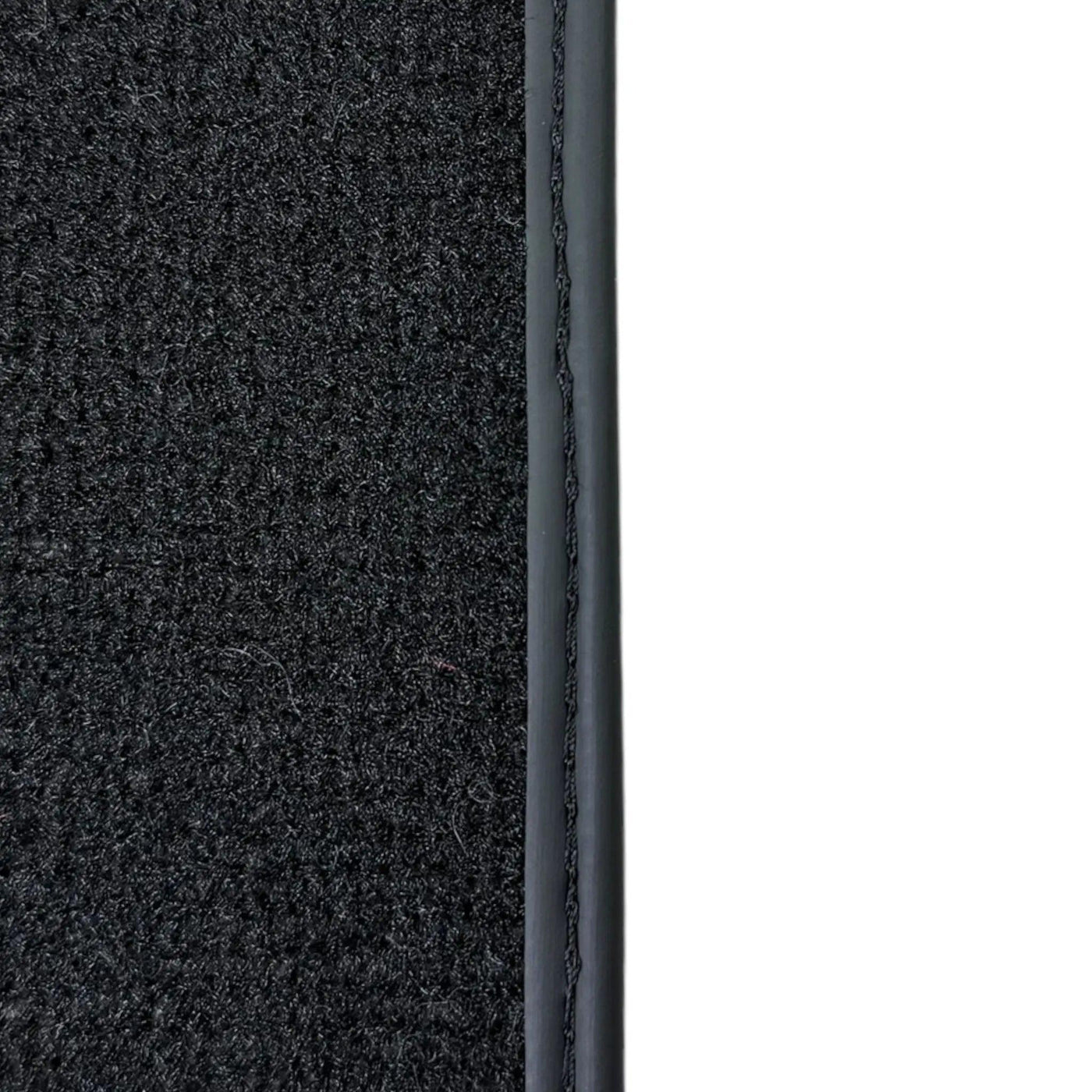 Black Floor Mats for Jeep Grand Cherokee Trackhawk (2018-2021) - AutoWin