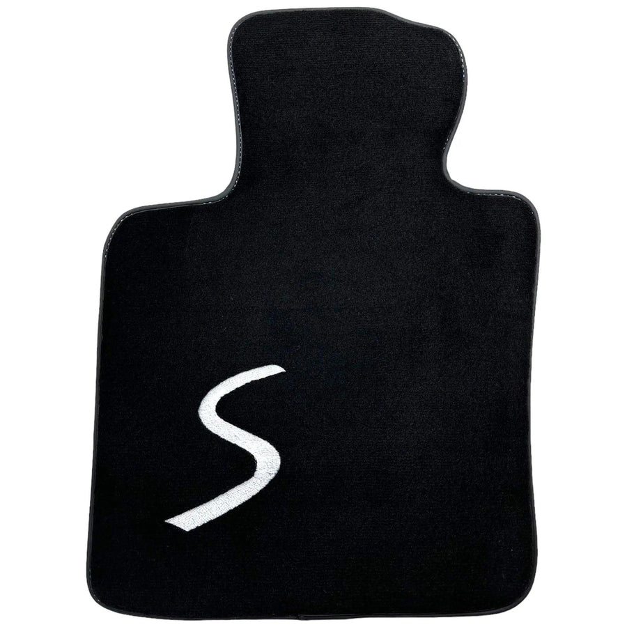 Black Floor Mats for Mini Clubman F54 (2019-2023) - AutoWin