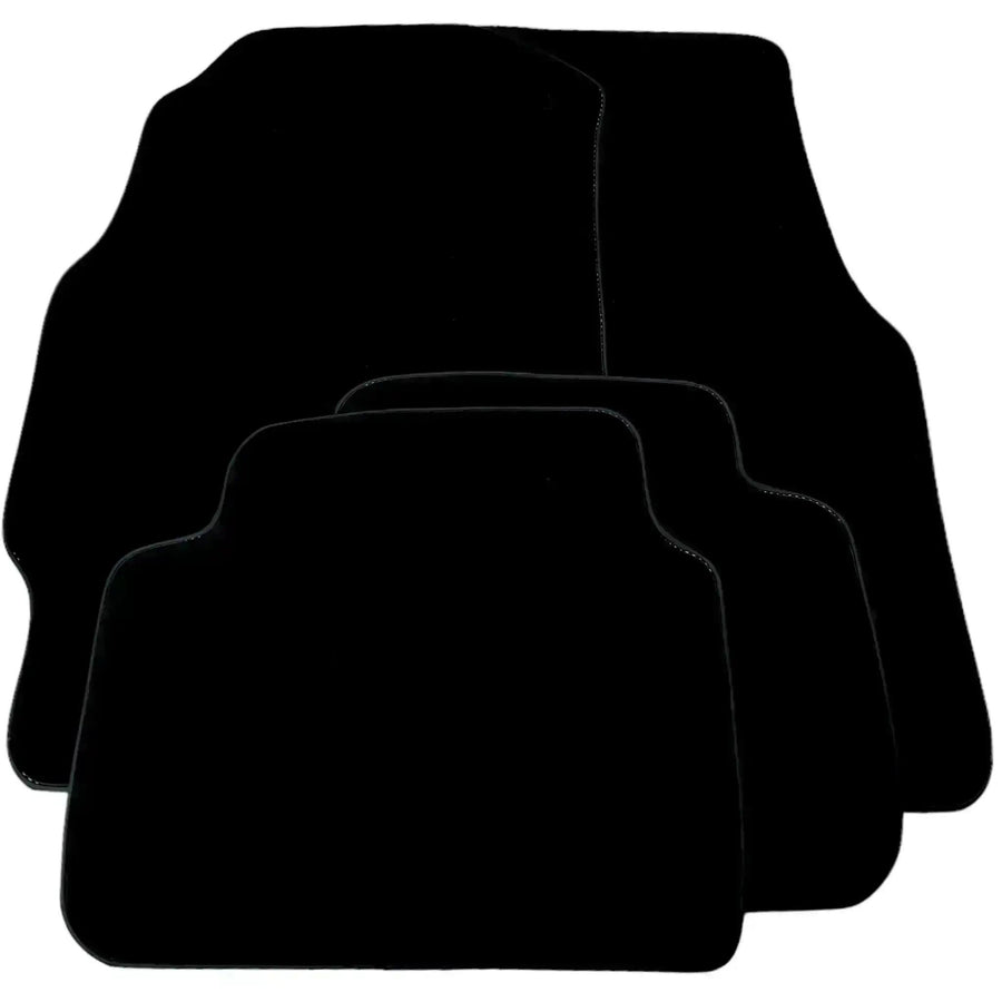 Black Floor Mats for Toyota Yaris 4 Cross | Hybrid (2021-2023) - AutoWin