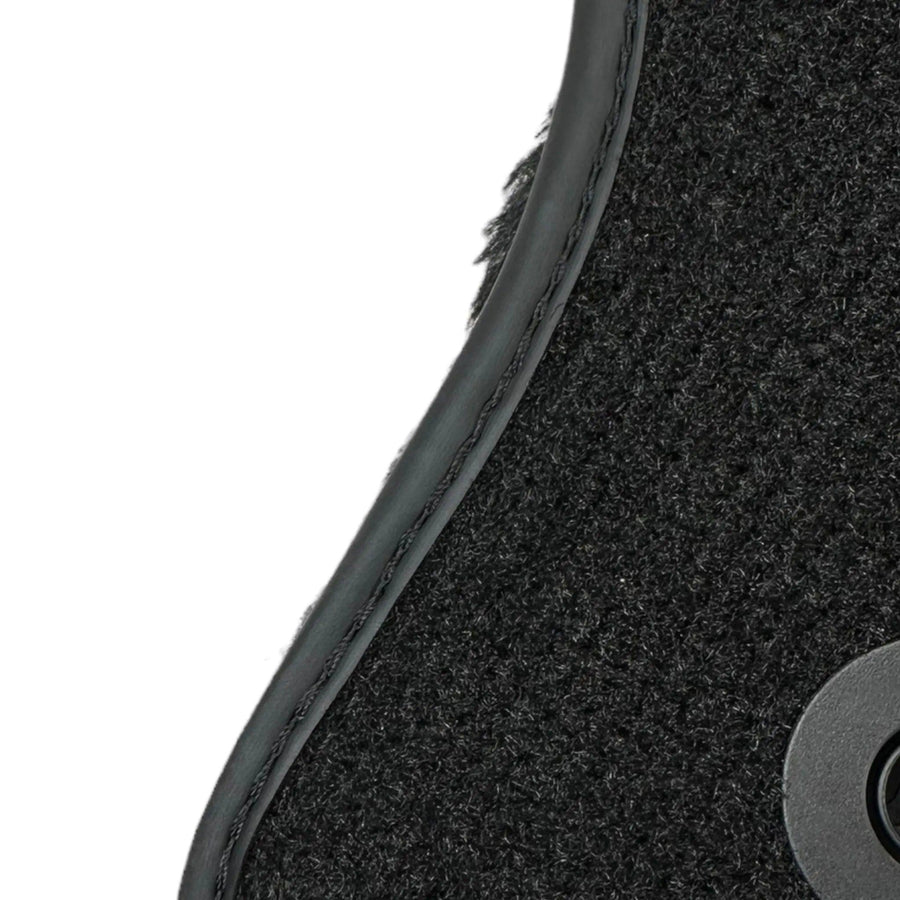 Black Sheepskin Floor Mats For Mercedes Benz B-Class W246 4Matic (2011-2019) | ER56 Design - AutoWin