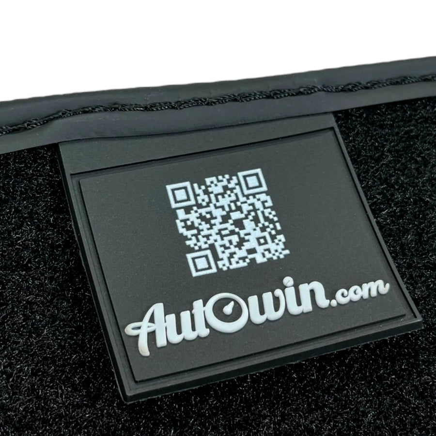 Customizable Floor Mats for Alfa Romeo 33 (1983-1994)