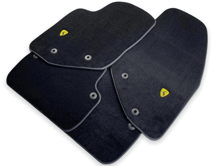 Floor Mats For Volvo XC70 (1997-2000) V70 CX - AutoWin