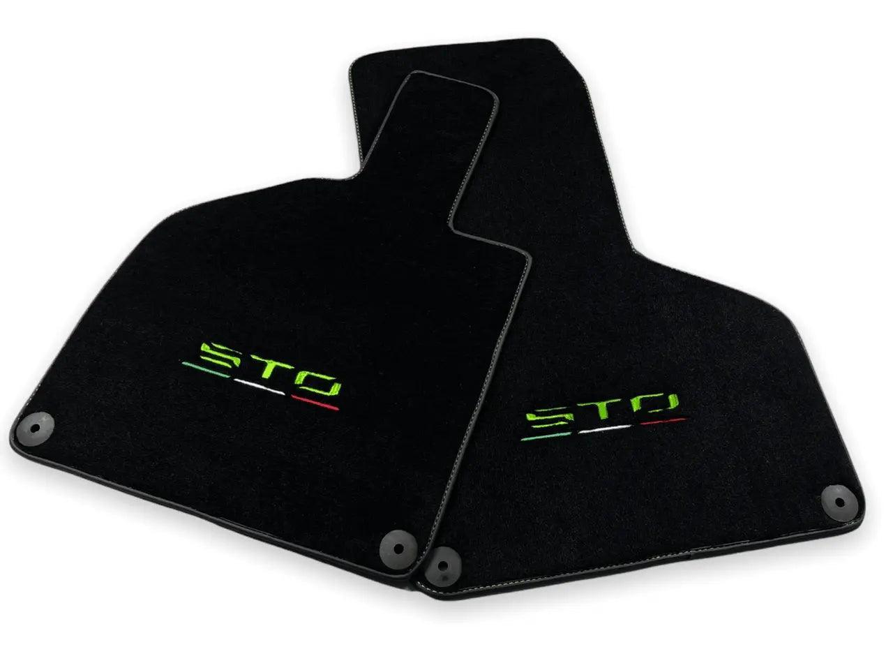 STO Logo Floor Mats for Lamborghini Huracan