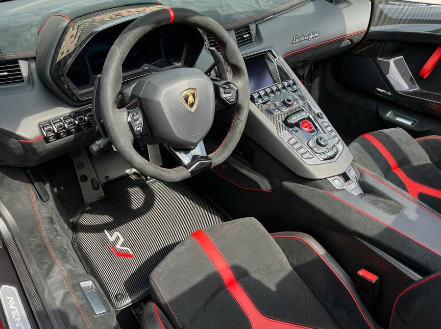 Fußmatten für Lamborghini Aventador Svj Leder Carbon Limited Edition