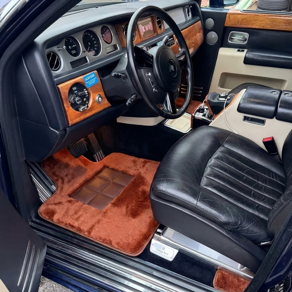 Tapis de voiture en peau de mouton couleur gingembre pour Rolls-Royce Phantom VIII (2017-2024)