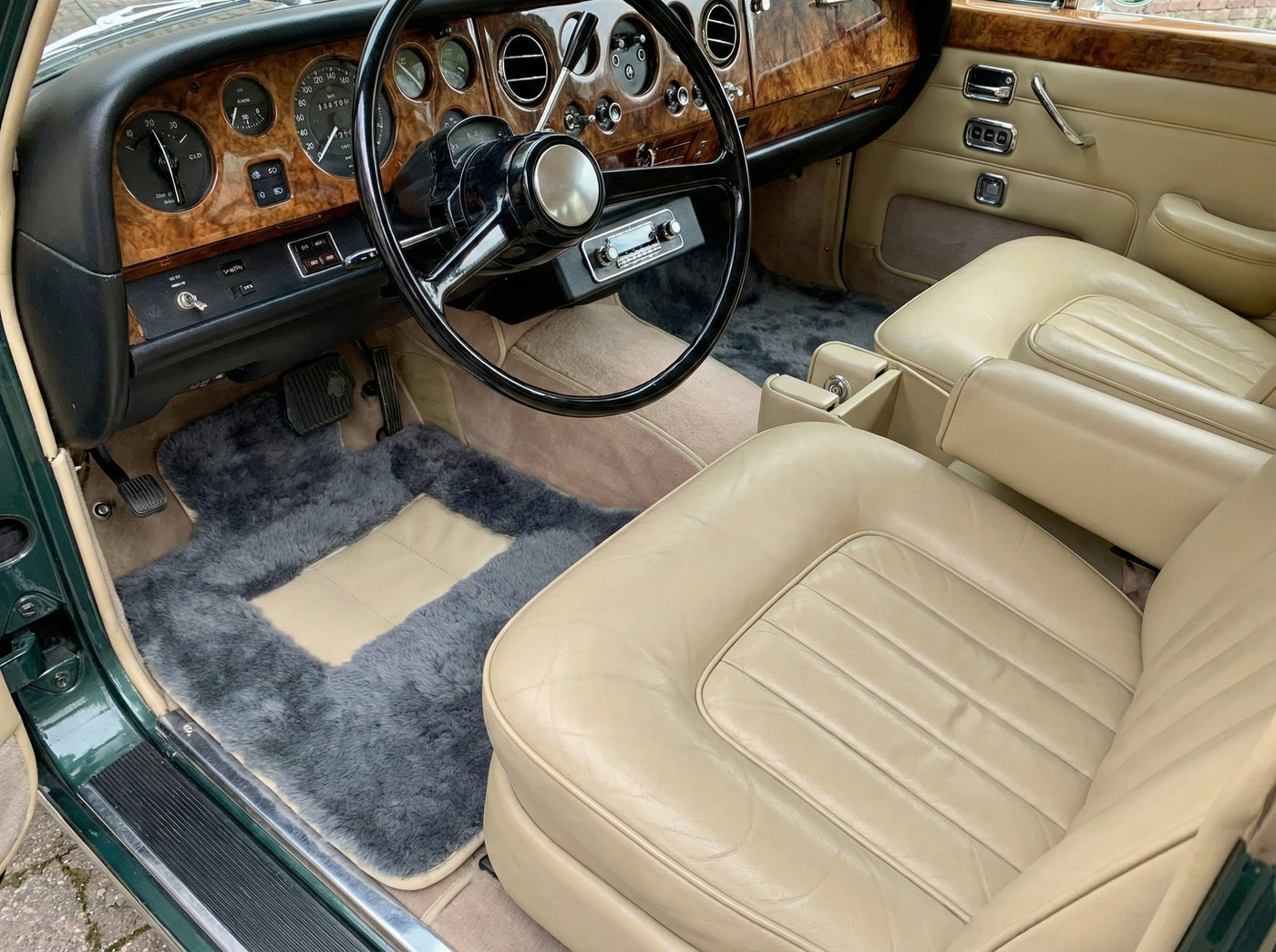 Tapis de voiture en peau de mouton pour Rolls Royce Shadow