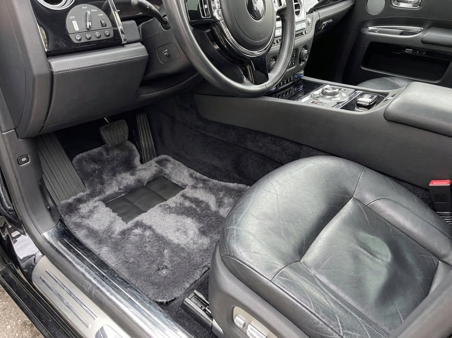 Tapis de voiture en peau de mouton gris foncé pour Rolls