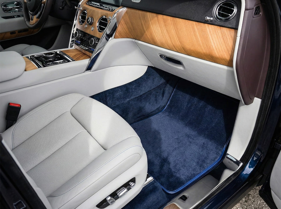 سجاد السيارات لسيارة Rolls Royce Cullinan Rr31 2018-2025 باللون الأزرق الداكن