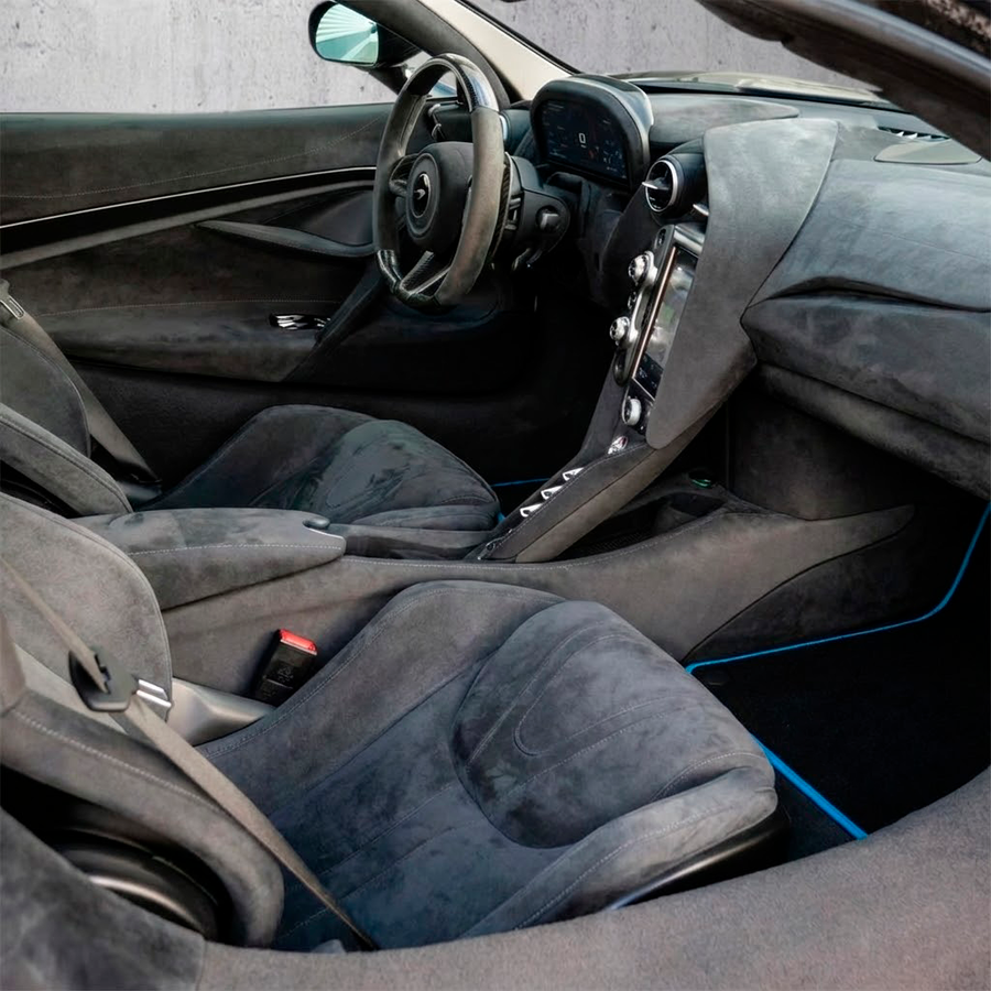Tapis de voiture noirs pour McLaren 720S (2017-2021) avec