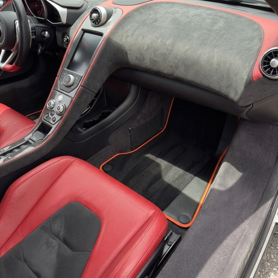 Tapis de voiture noirs pour McLaren MP4-12C (2011–2014) en