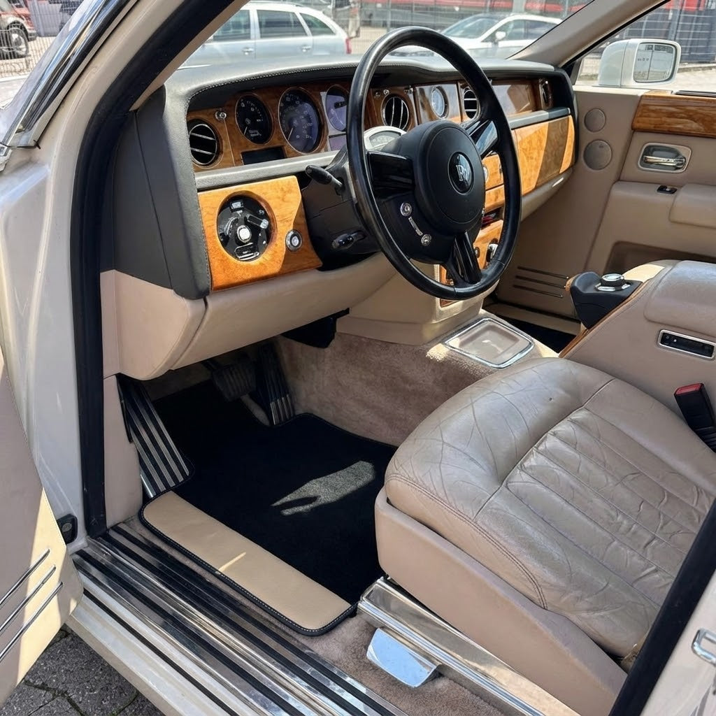 Tappetini personalizzati per Rolls Royce Phantom VIII (2017-2024) in pelle beige