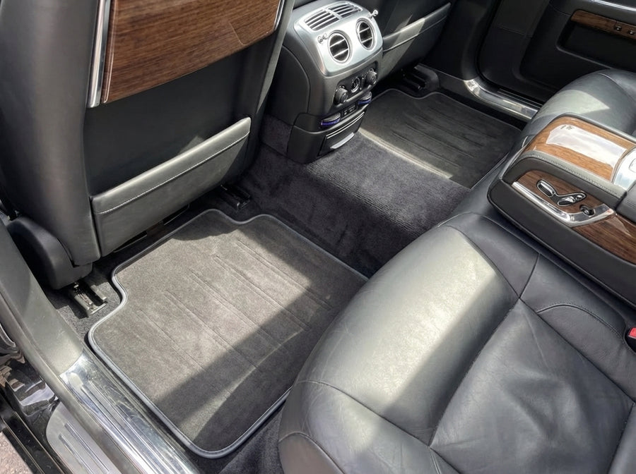 Tappetini in Alcantara per Rolls Royce Black Badge Ghost