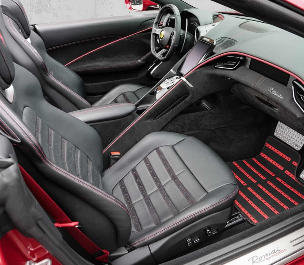 Tapis de voiture en peau de mouton rouge pour Ferrari Roma (2021-2024) - AutoWin