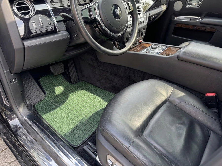 Alfombrillas de coche de cuero verde para Rolls-Royce Ghost Series II (2021-2024)