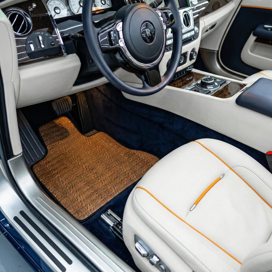 Tapis de voiture en cuir embossé crocodile pour Rolls-Royce Dawn (2016-2023)