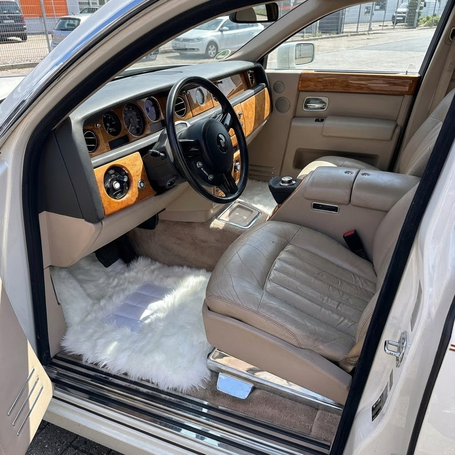 Weiße Schaffell-Autofußmatten für Rolls Royce Phantom VIII (2017-2024) ER56 Design Brand