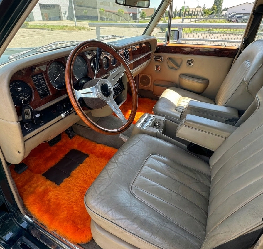 Orange Schaffell-Fußmatten für Rolls Royce Wraith 2013–2023 Er56 Design