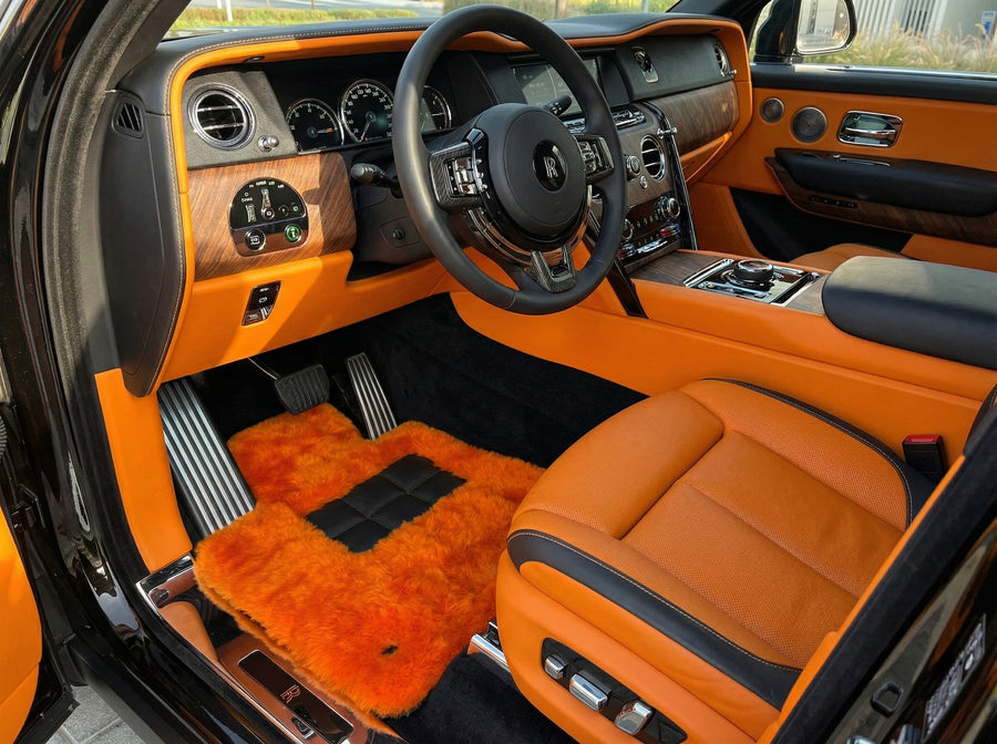Tappetini in pelle di pecora arancioni per Rolls Royce