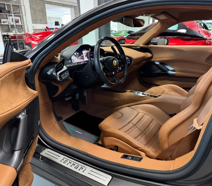 Tappetini per auto neri per Ferrari SF90 Stradale