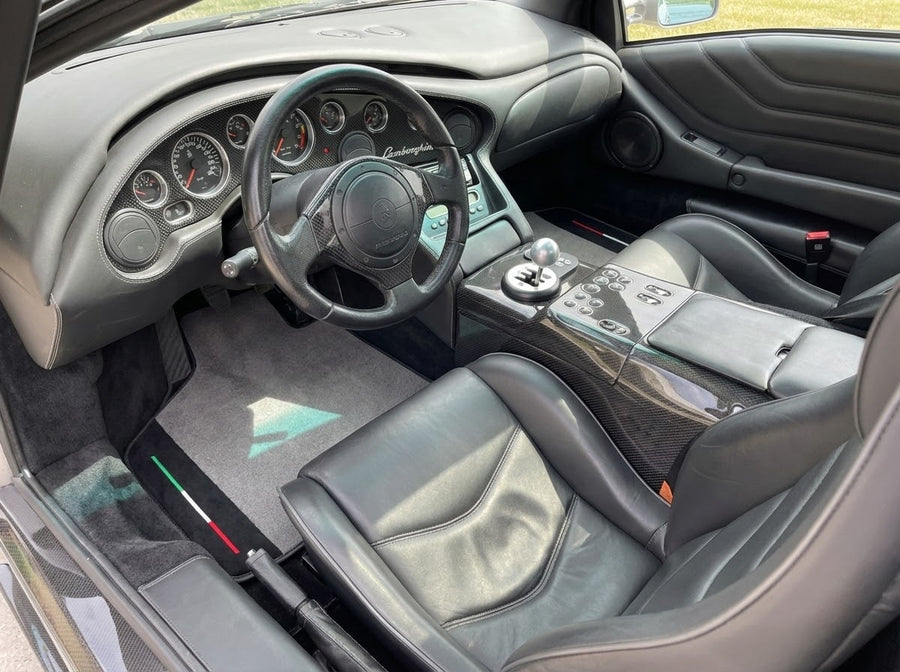 Tapis de voiture personnalisables gris Lamborghini Diablo 1990-2001 en cuir Alcantara