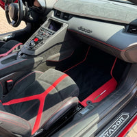Tapis de voiture personnalisables pour Lamborghini Aventador avec cuir rouge