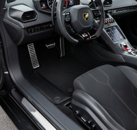 Tapis de voiture noirs personnalisés pour Lamborghini Huracan EVO 2019-2024 avec bordures en cuir de fibre de carbone
