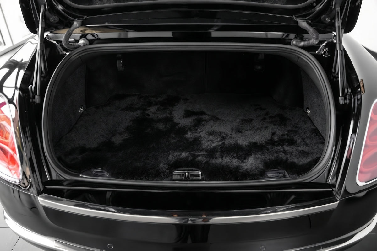 Interior look of floor mats for Bentley Mulsanne (2010-2020)