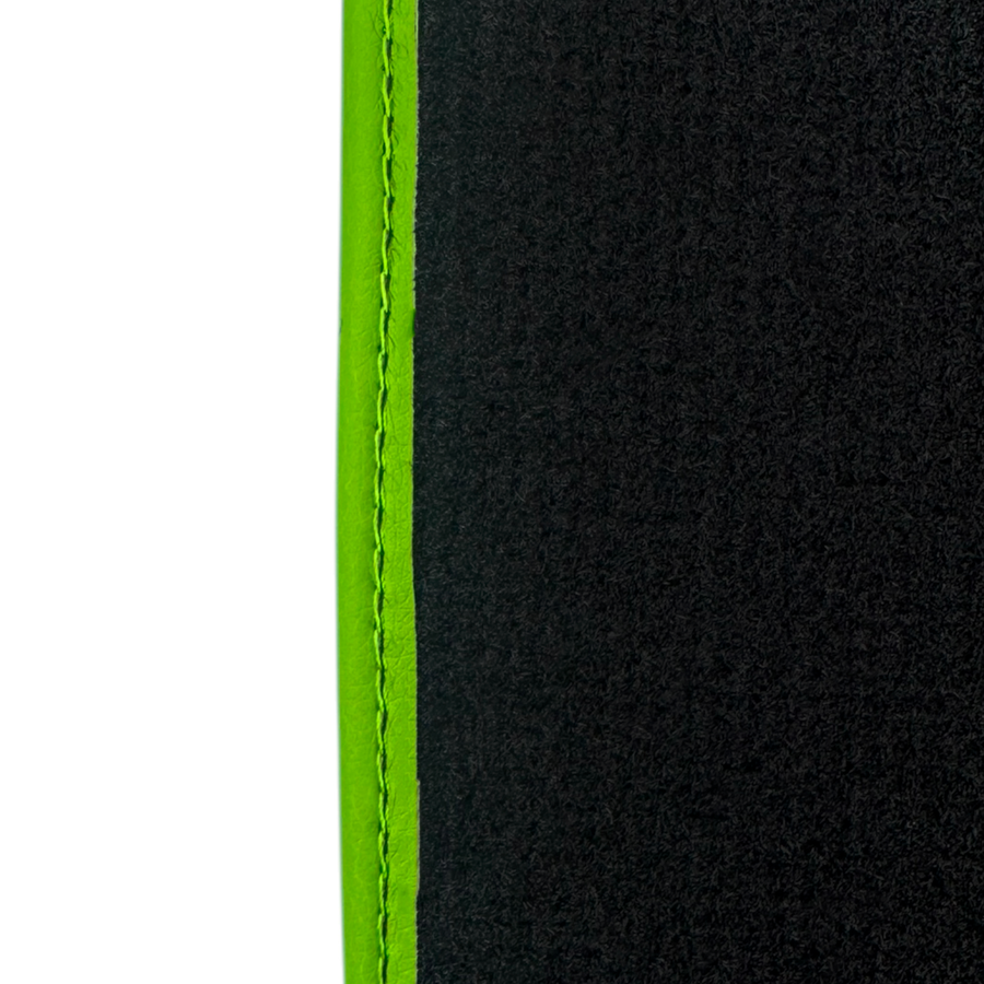 Black Floor Mats for Lamborghini Huracan EVO (2019-2024) with Carbon Fiber Borders