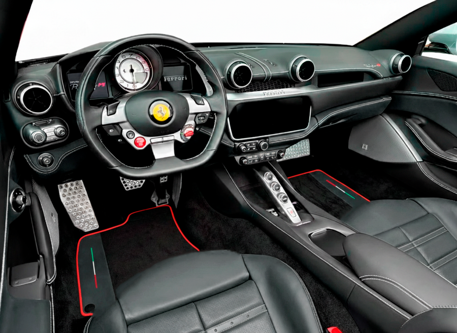 Tapis de voiture noirs pour Ferrari Portofino (2018-2023)