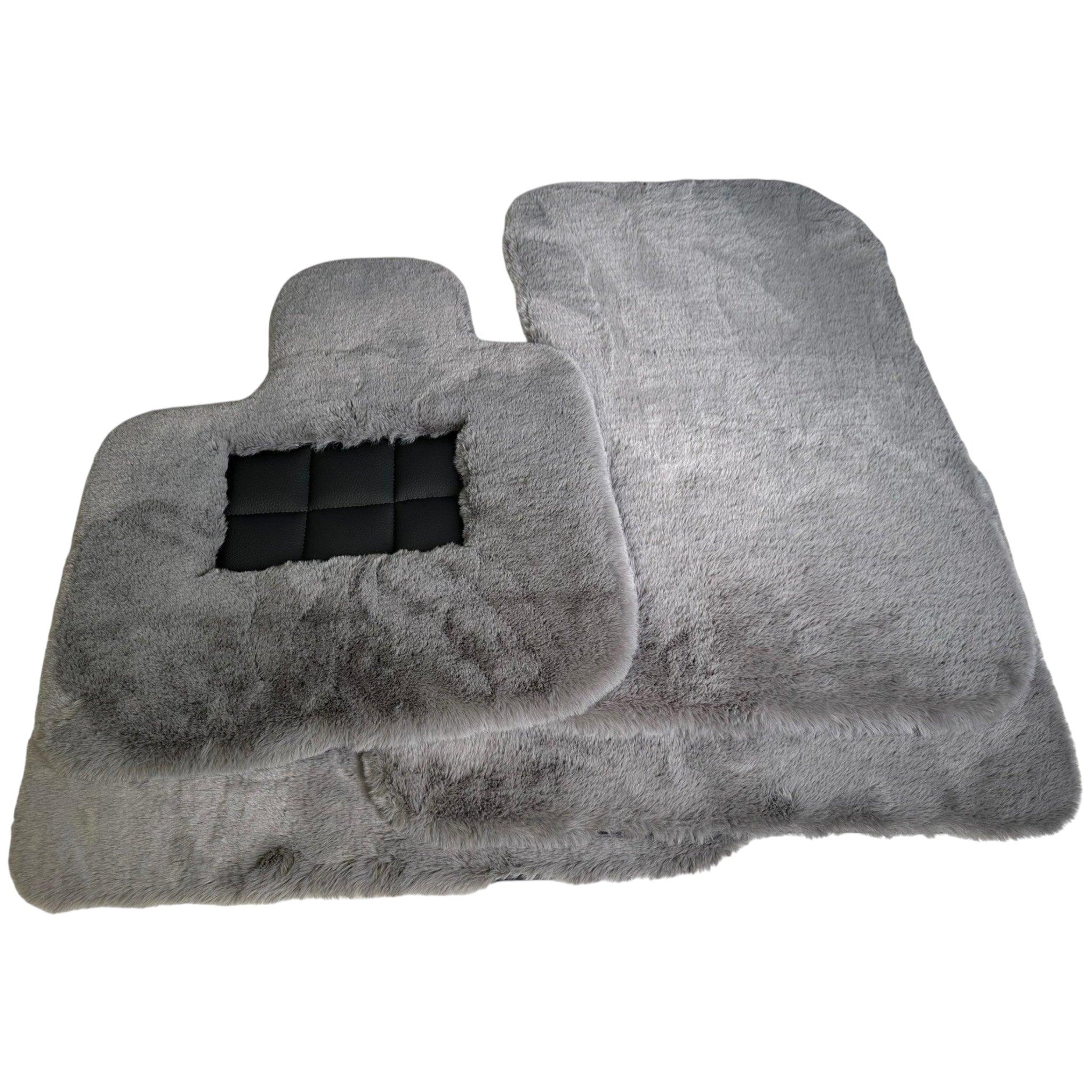 Various Colors of Sheepskin Floor Mats Tailored for the Chrysler 300C (2004-2011) - AutoWin