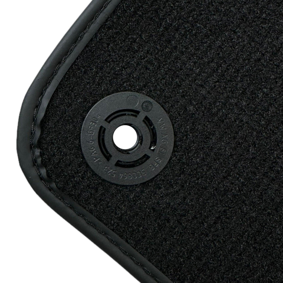 Black Floor Mats for Aston Martin DBS Superleggera (2018-2023) Coupe - AutoWin