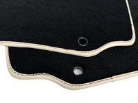 Tapis de sol noirs pour Ferrari 360 Modena 1999-2005 avec cuir beige - AutoWin